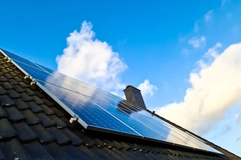un impianto fotovoltaico da 2,5 kW può soddisfare il fabbisogno energetico di consumi ridotti