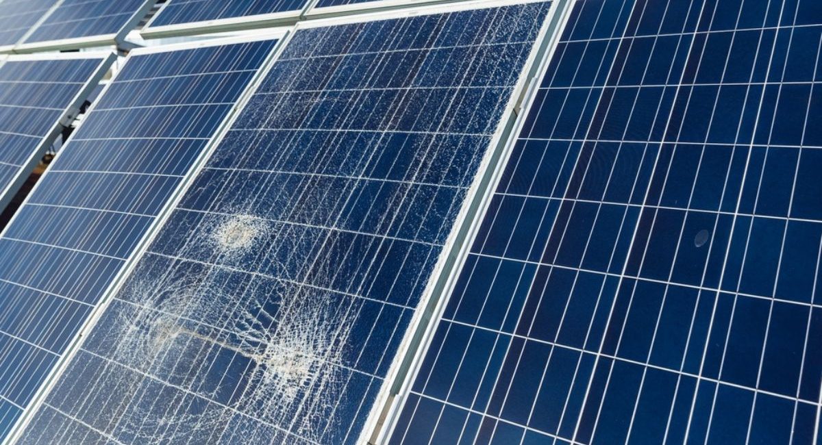 I pannelli fotovoltaici danneggiati dovranno essere smaltiti